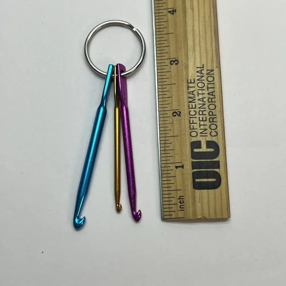 aluminum crochet hooks keychain 3‎ 4 5mm travel gift